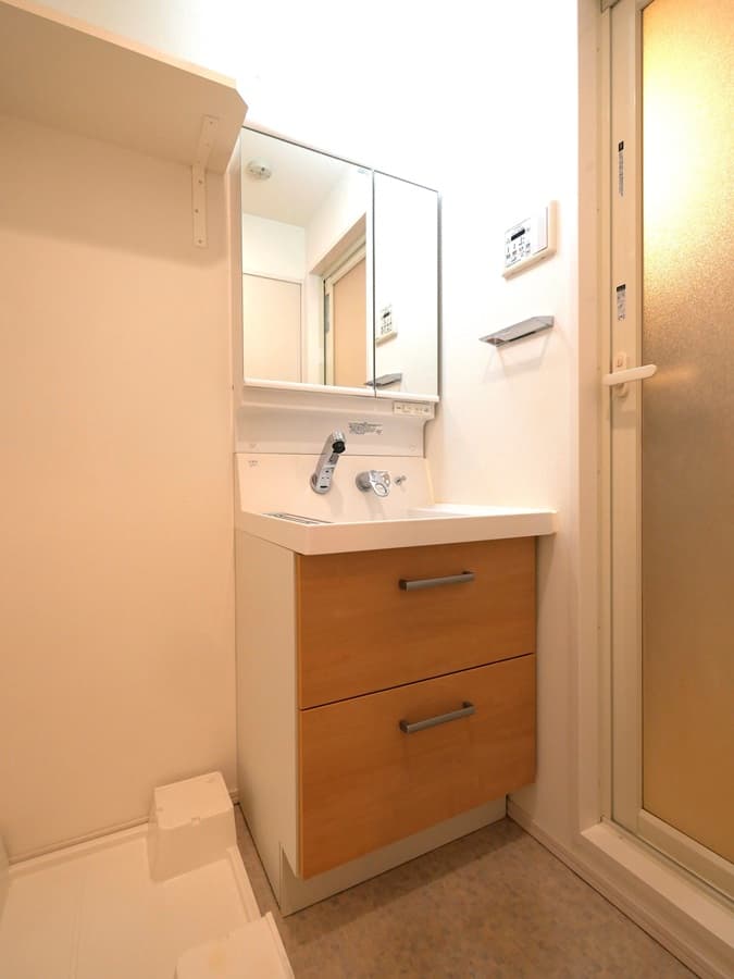Room image 13