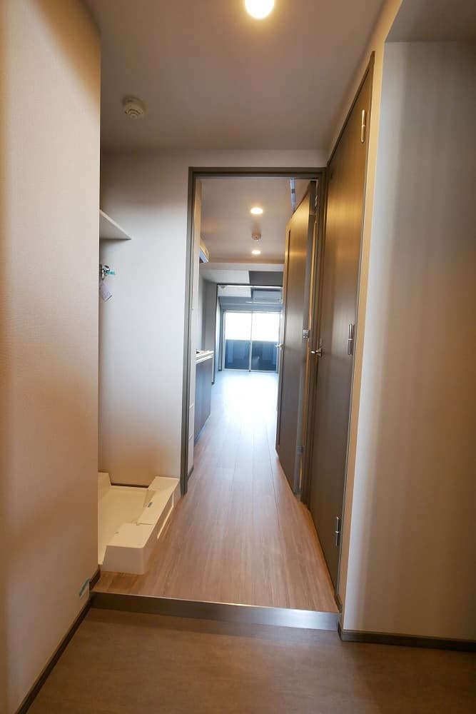Room image 8
