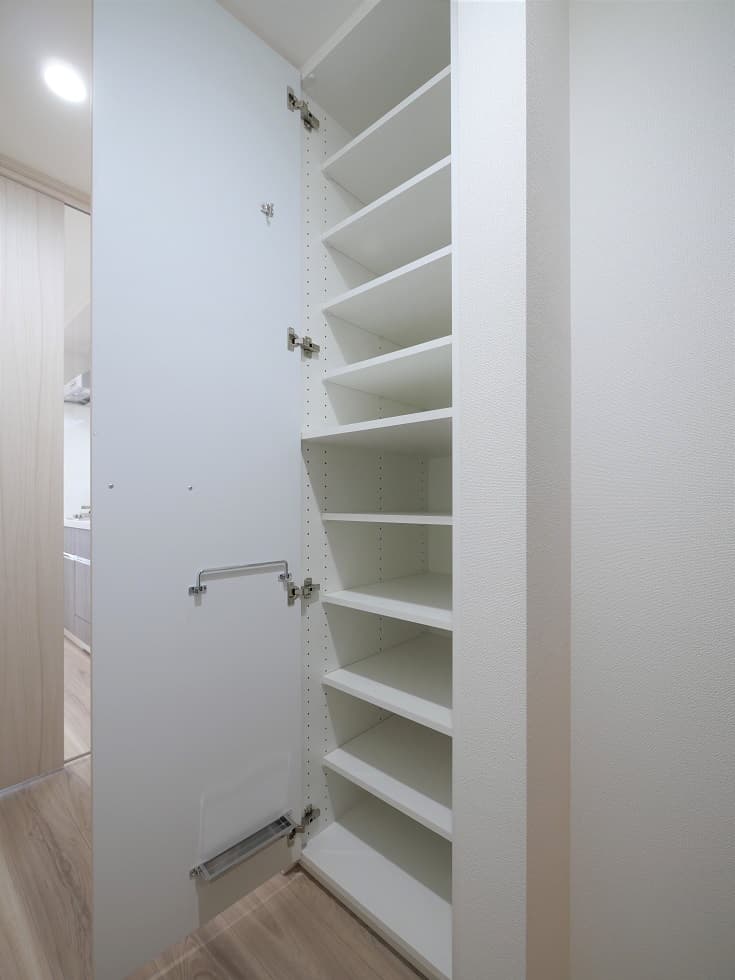 Room image 15