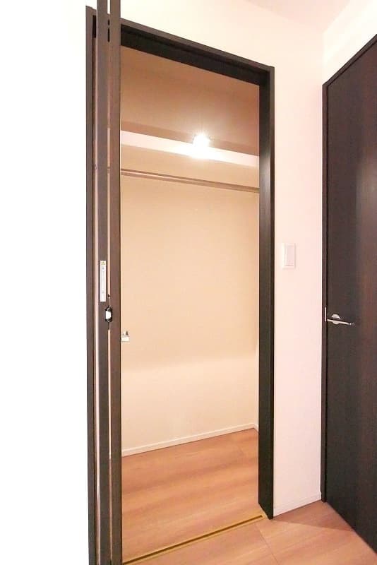 Room image 14