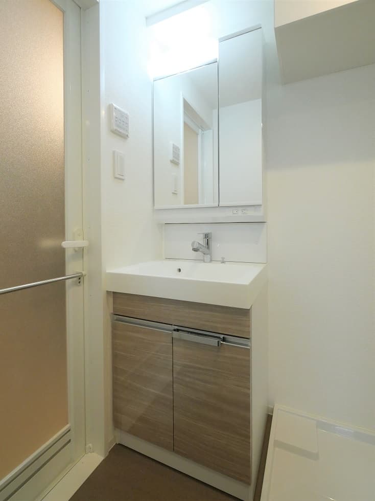 Room image 12