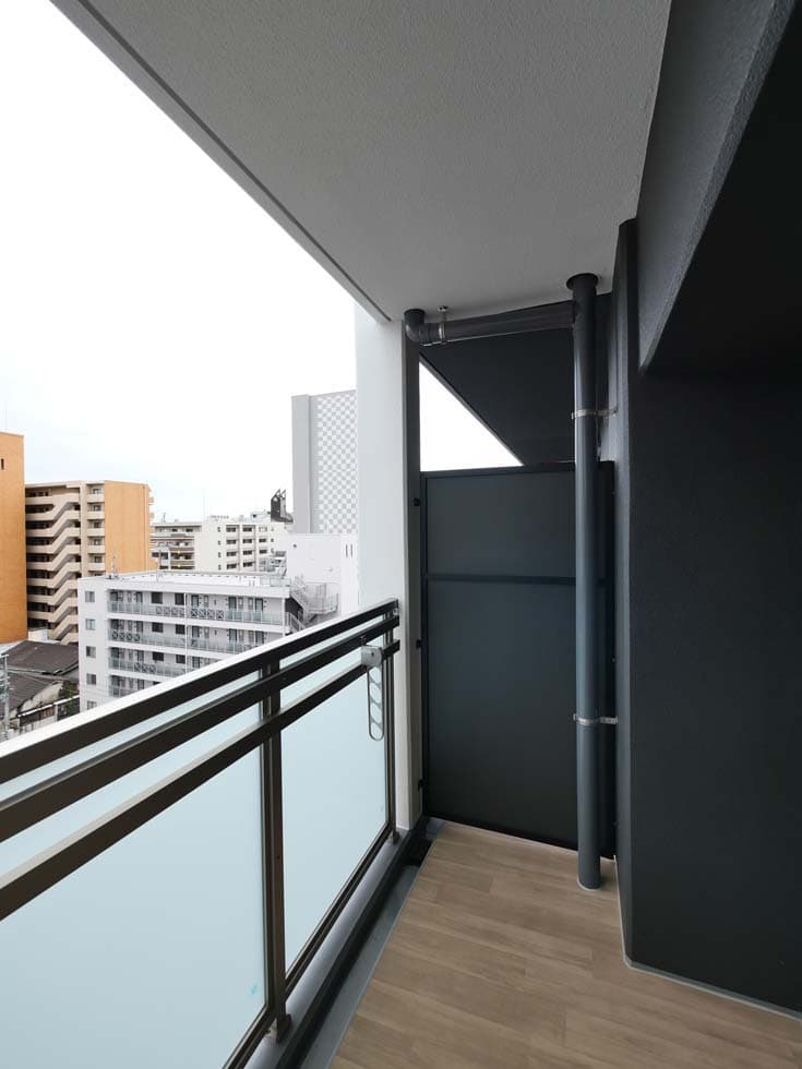 Room image 8