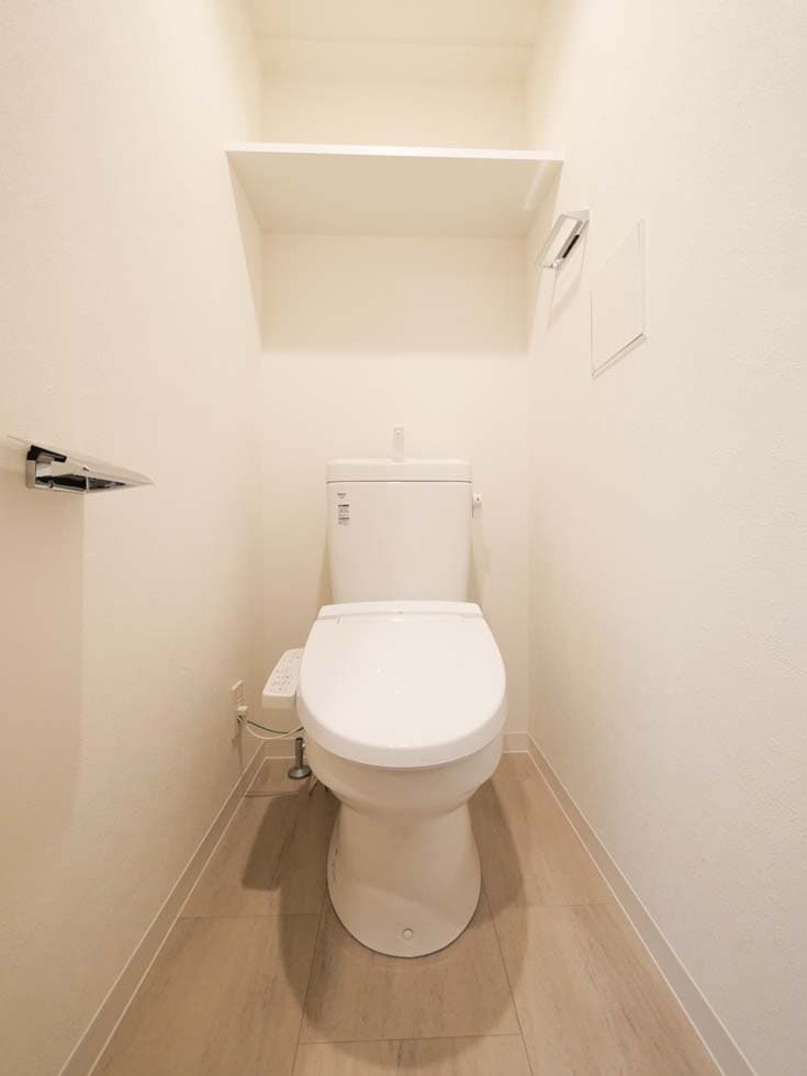 Room image 9