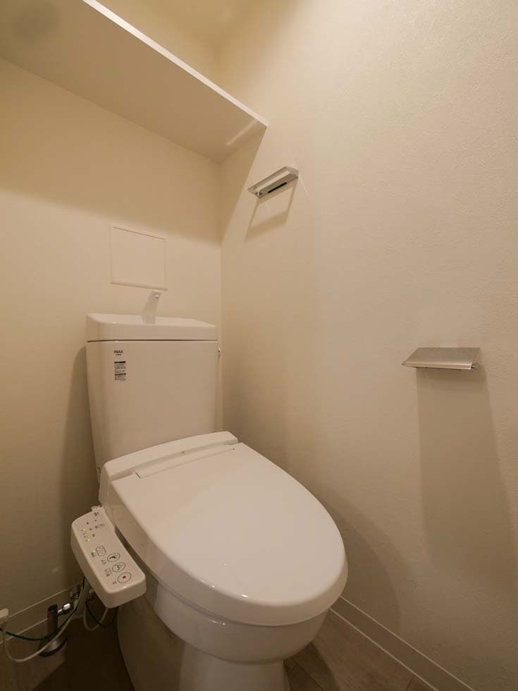 Room image 9