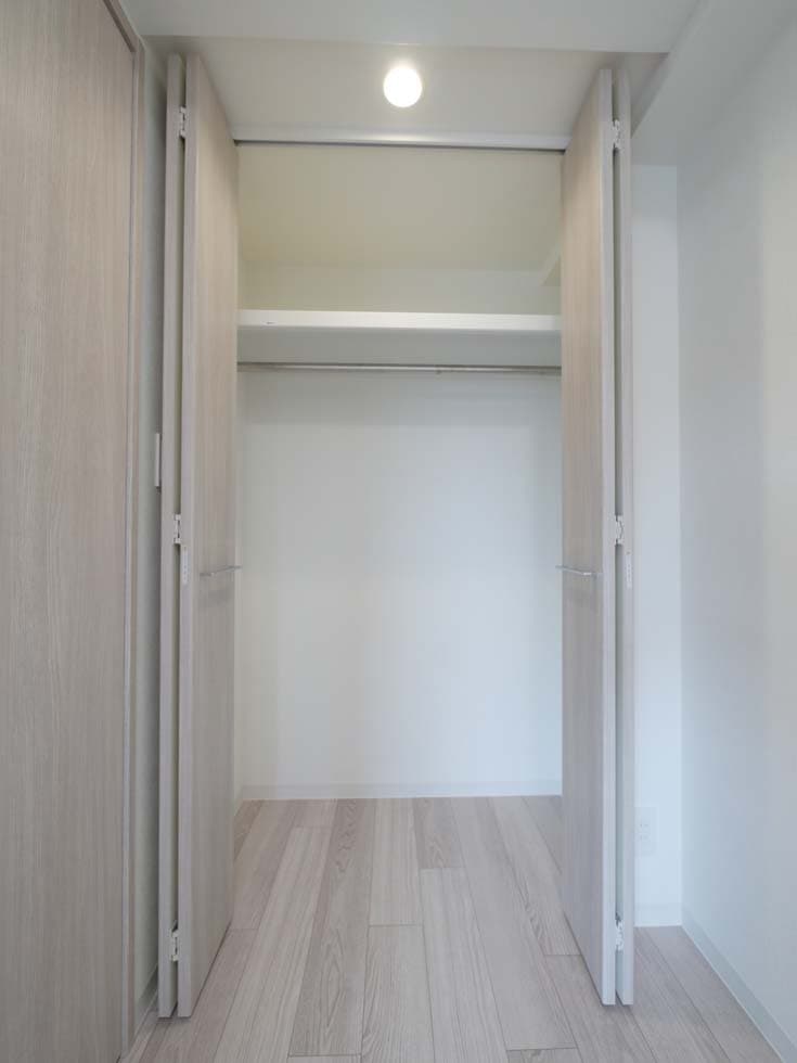 Room image 11