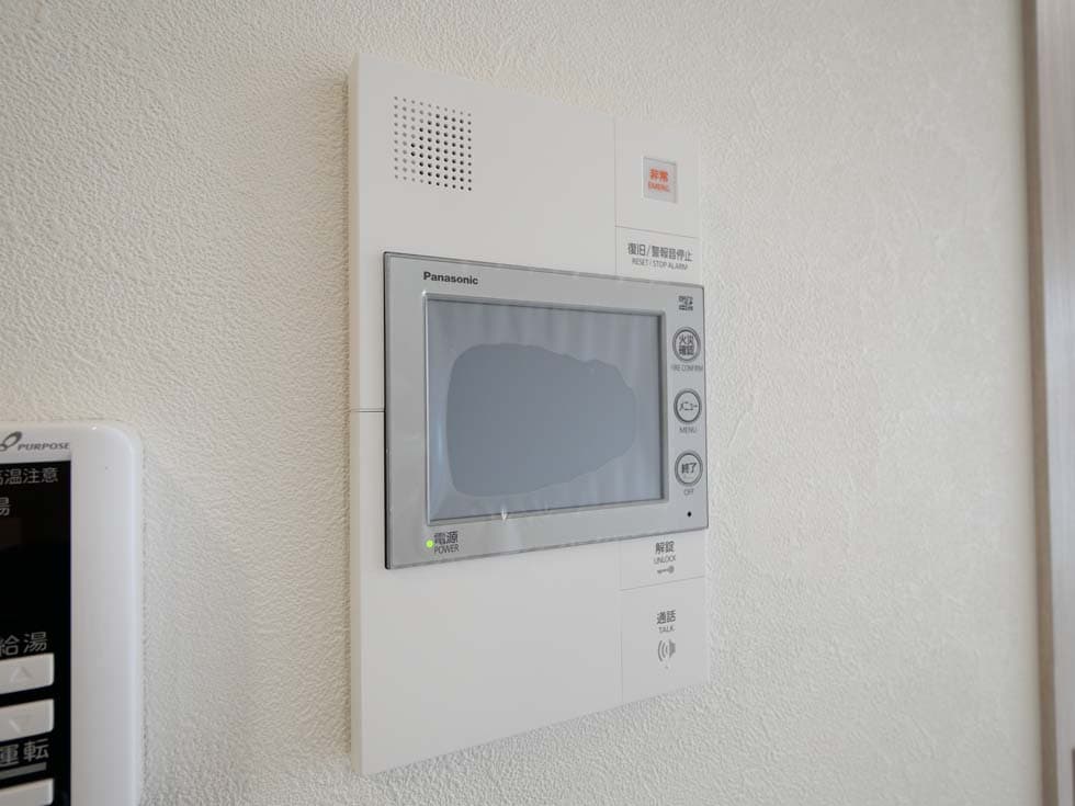 Room image 12
