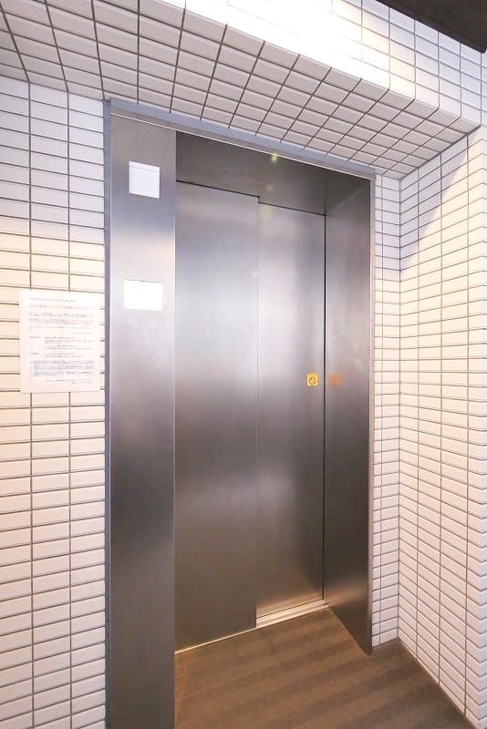 Room image 11