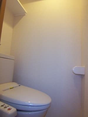 Room image 12