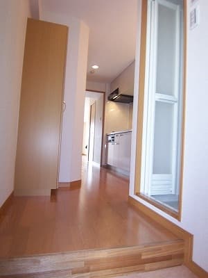 Room image 9
