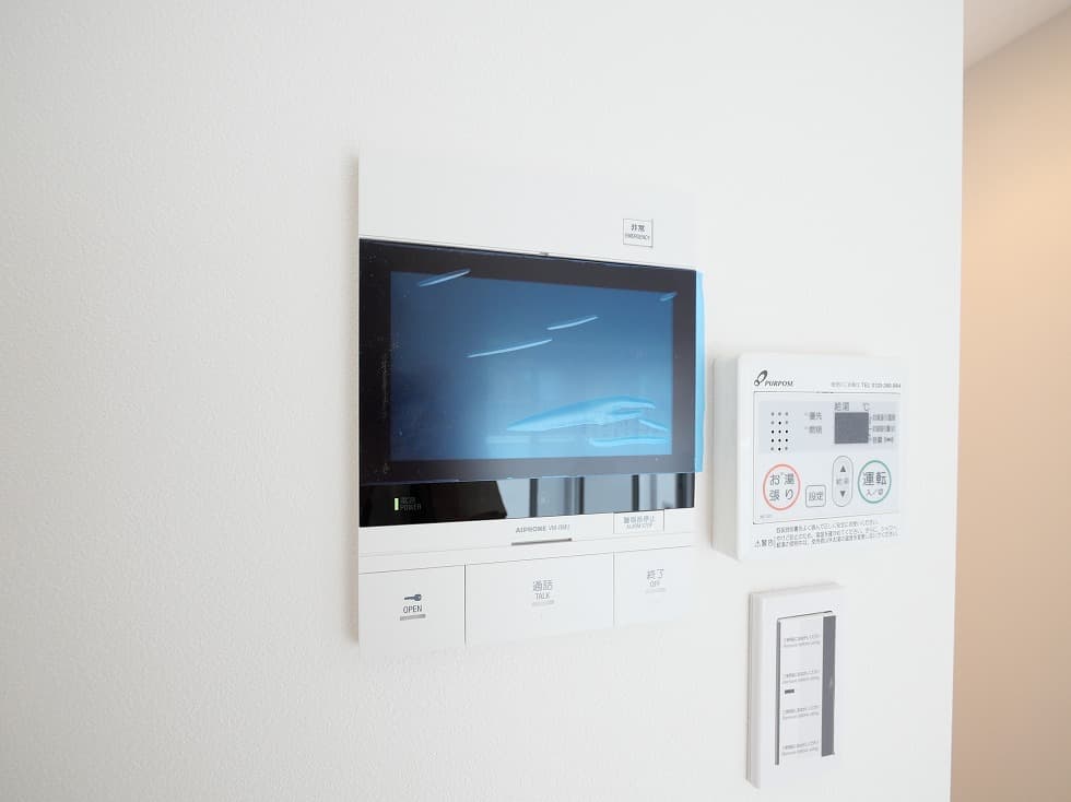 Room image 13