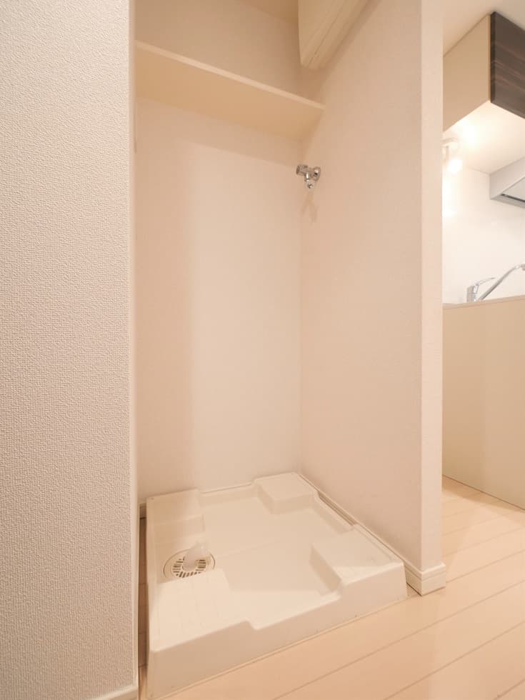 Room image 16