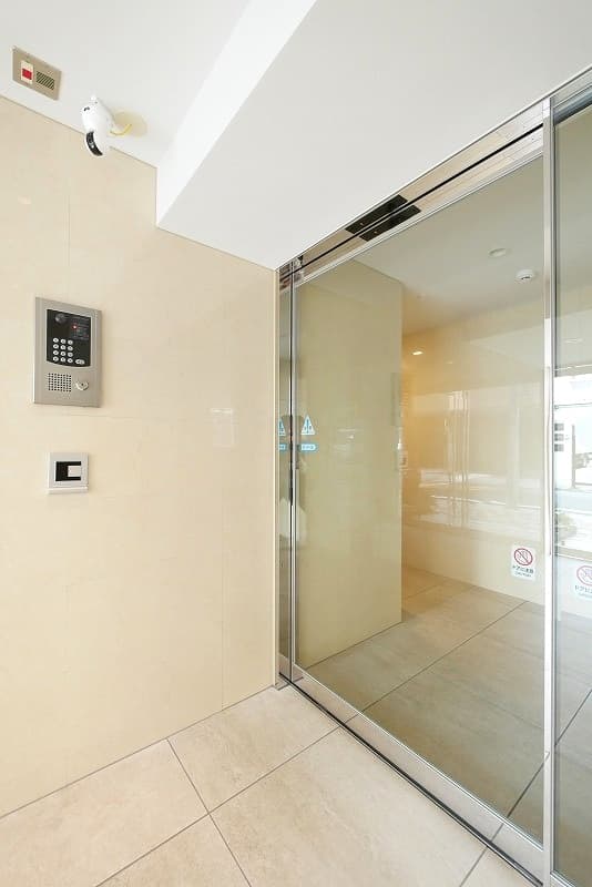 Room image 8