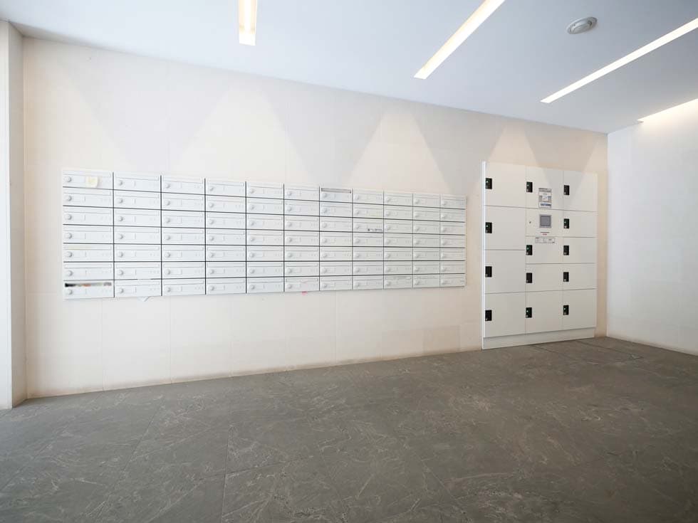 Room image 9
