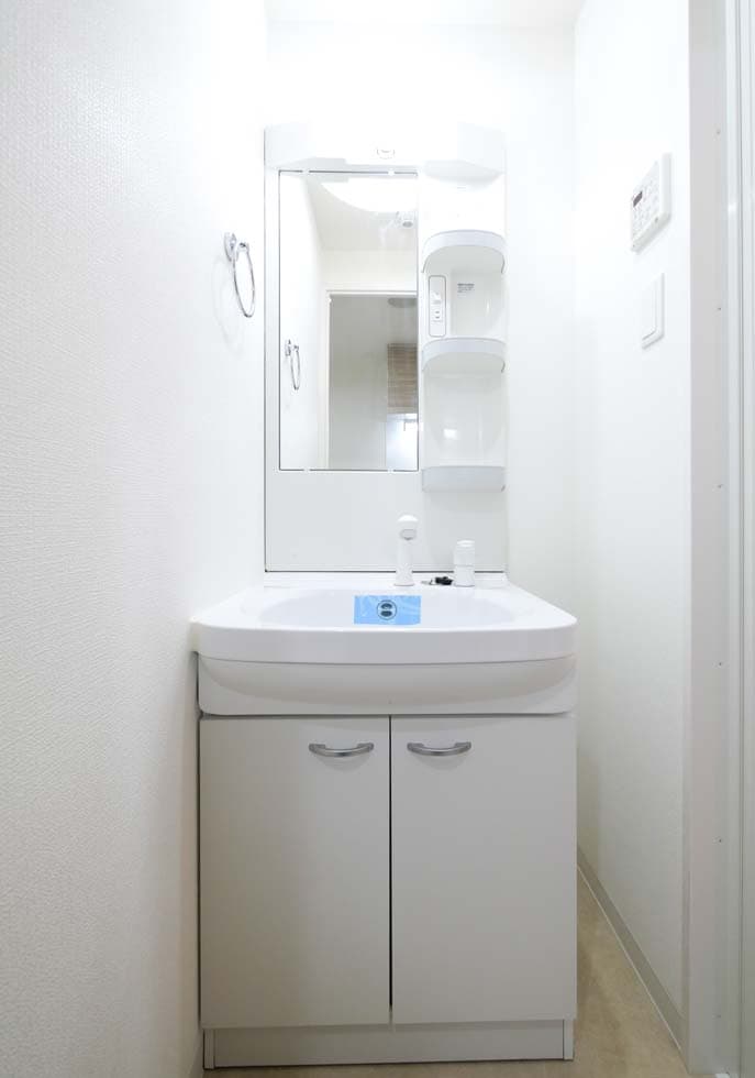 Room image 13
