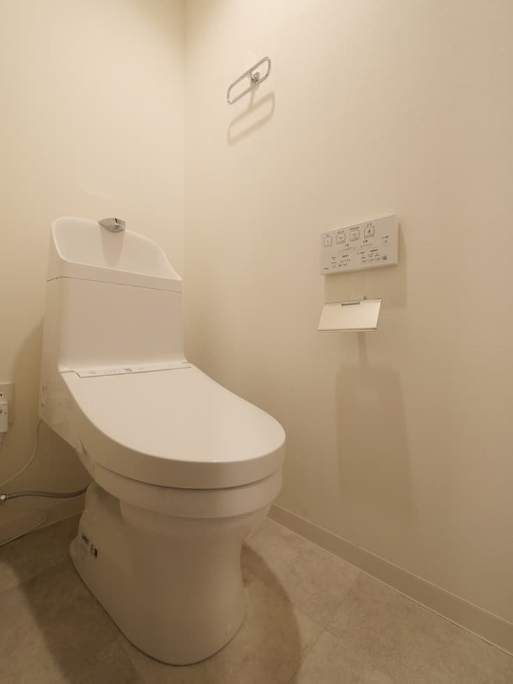 Room image 12