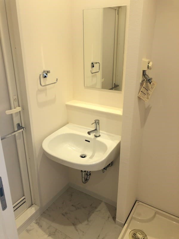 Room image 10
