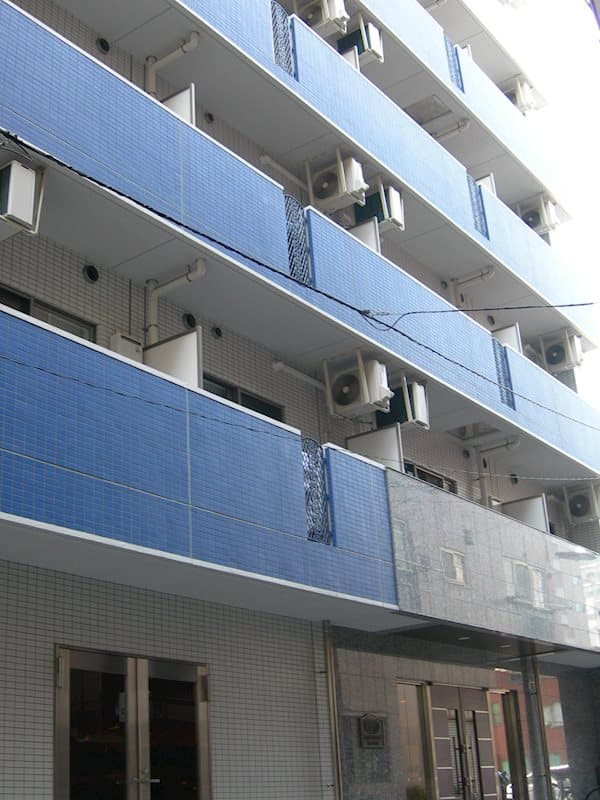 Main Image
