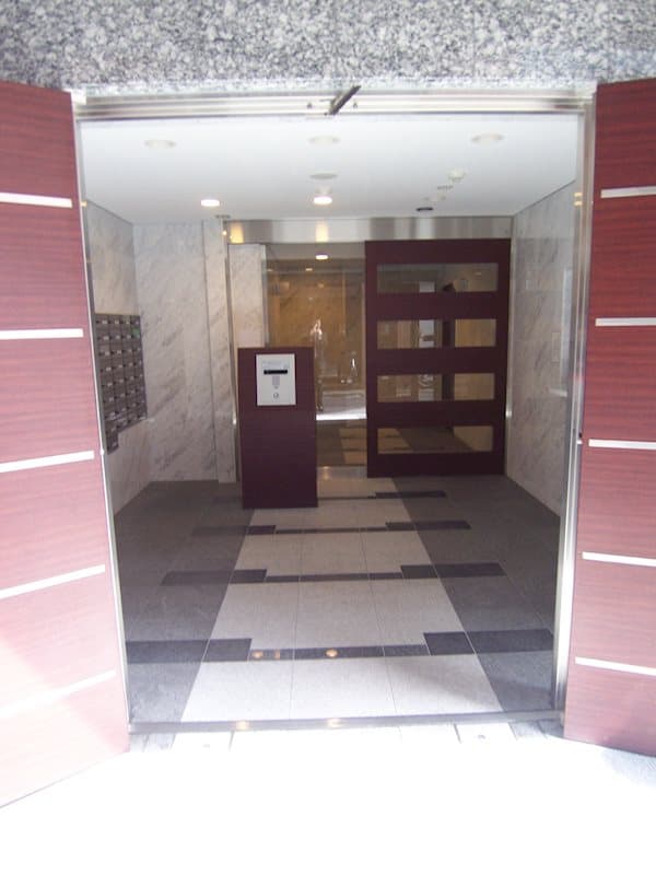 Room image 12