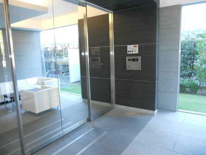 Room image 13