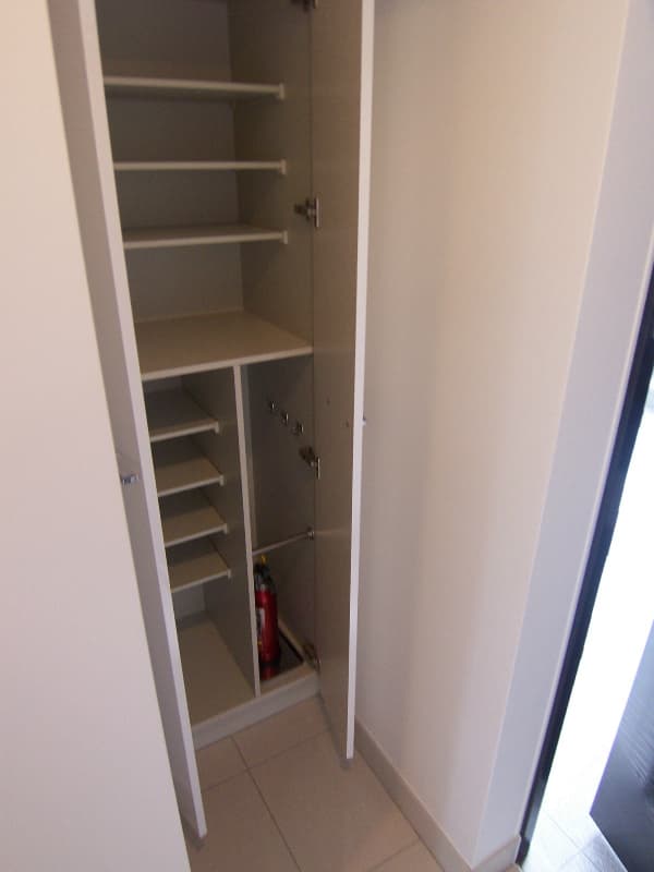 Room image 10