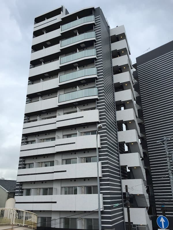 Main Image