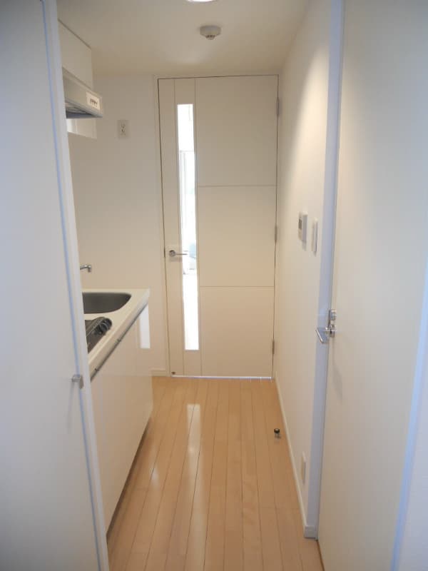 Room image 9