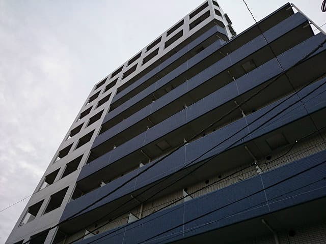 Main Image
