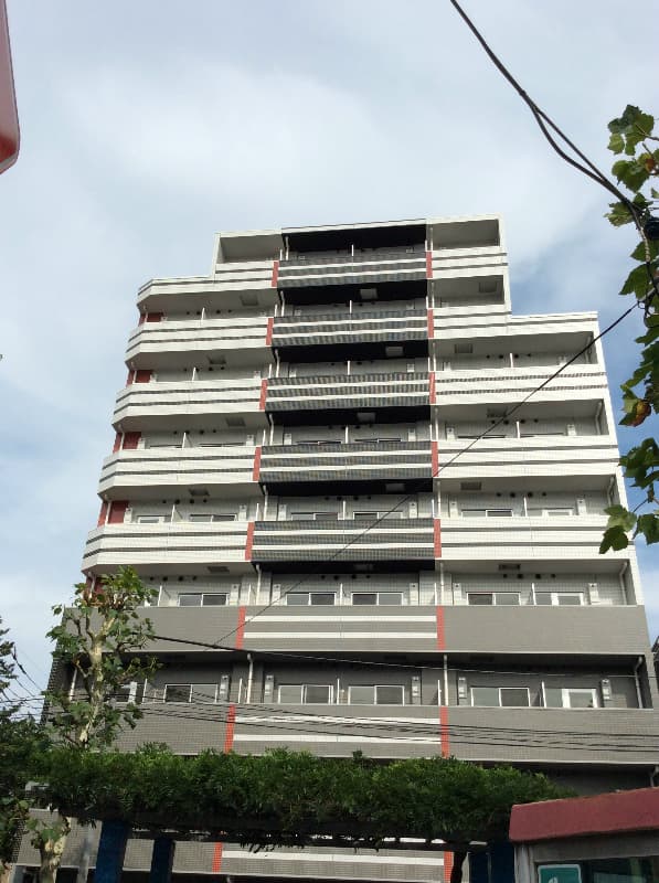 Main Image