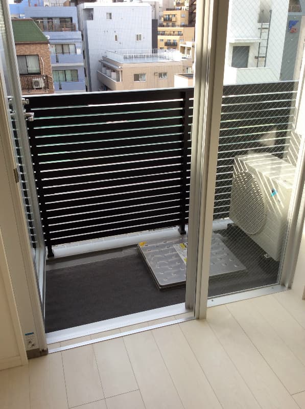 Room image 8