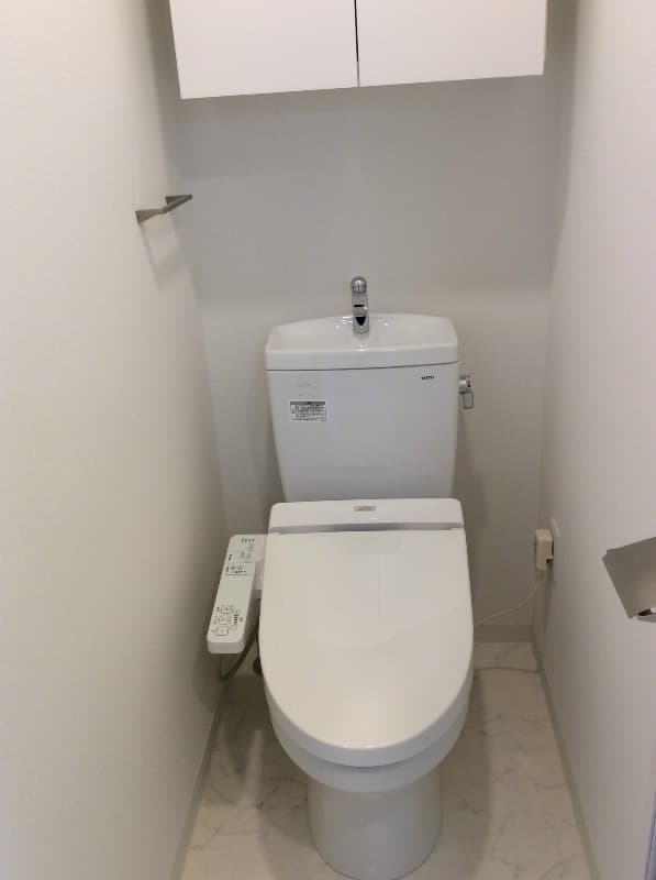 Room image 10