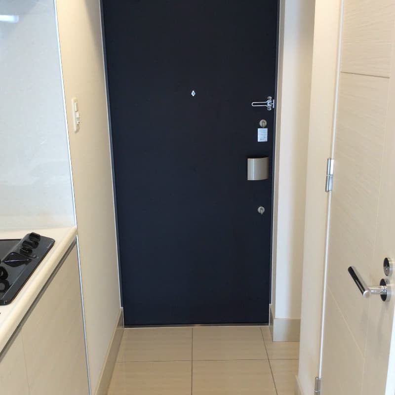Room image 8