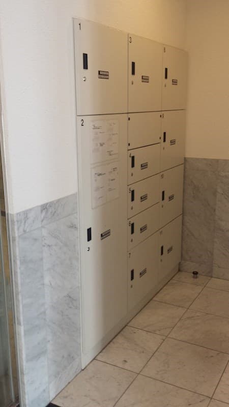 Room image 12