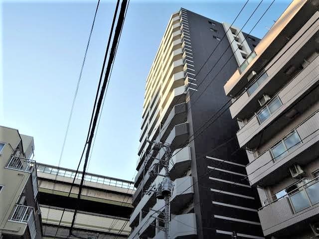 Main Image