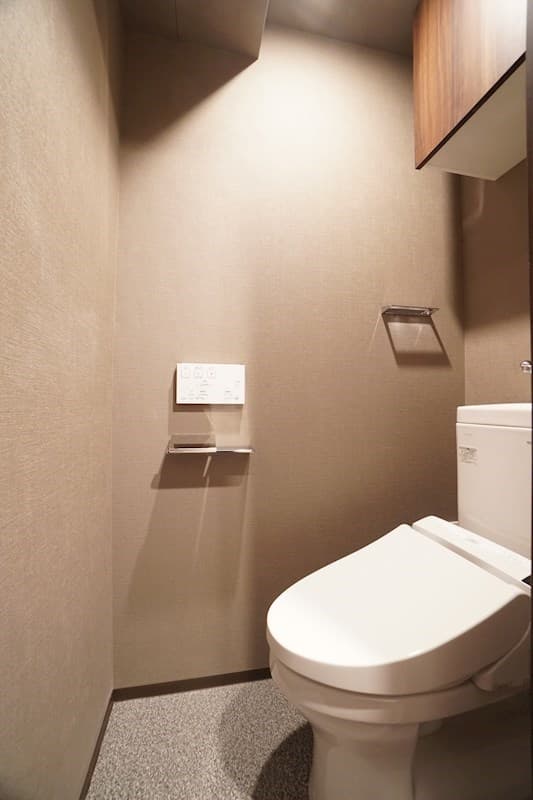 Room image 10