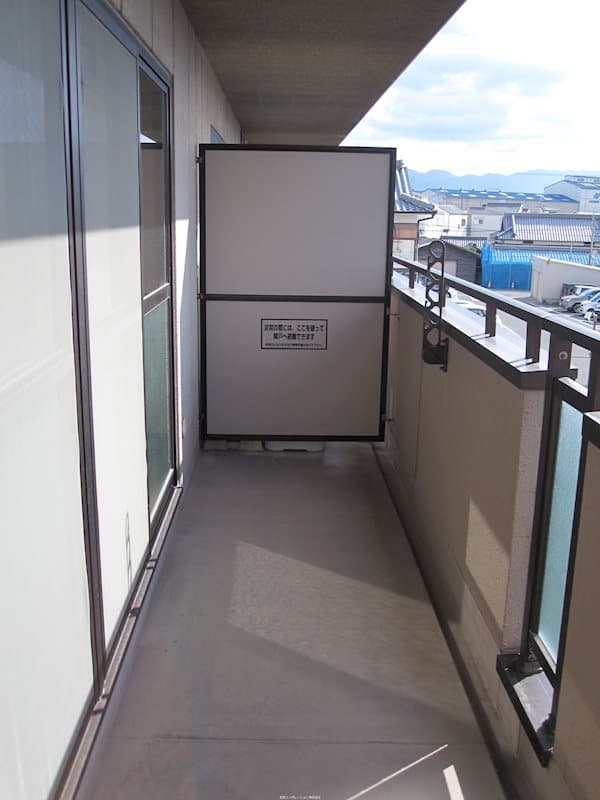 Room image 9