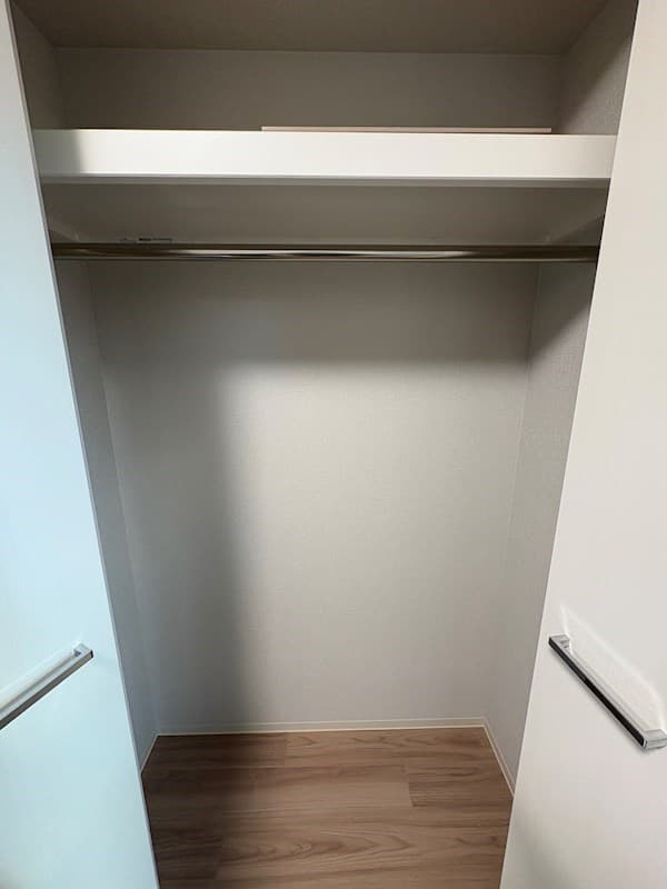Room image 14