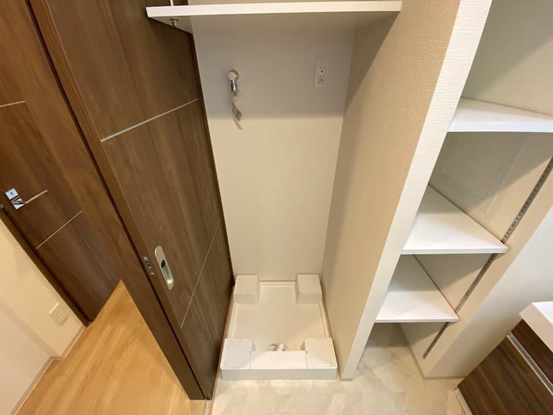Room image 11