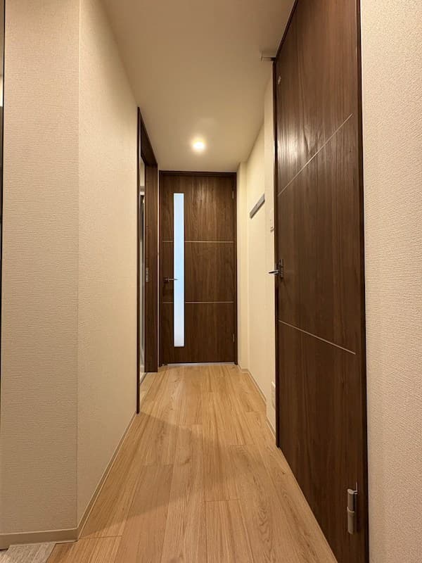 Room image 11