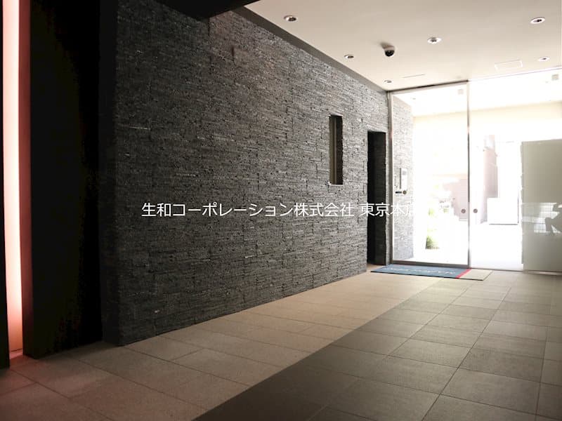 Room image 16