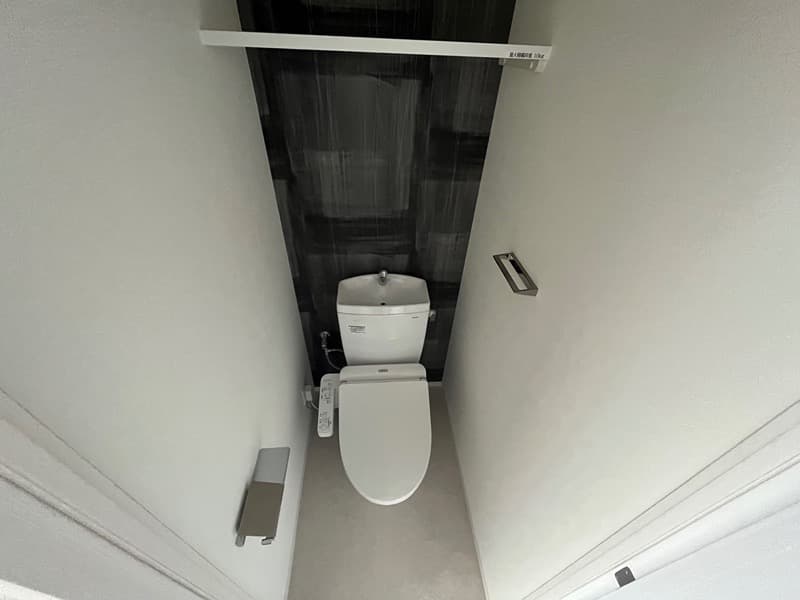 Room image 14