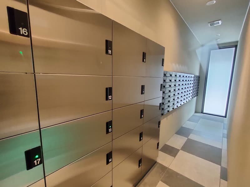 Room image 10