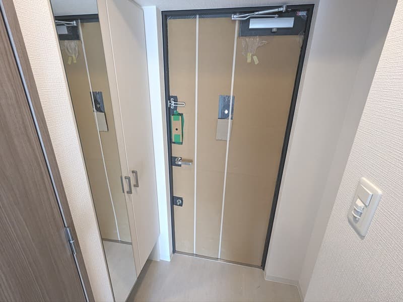Room image 8