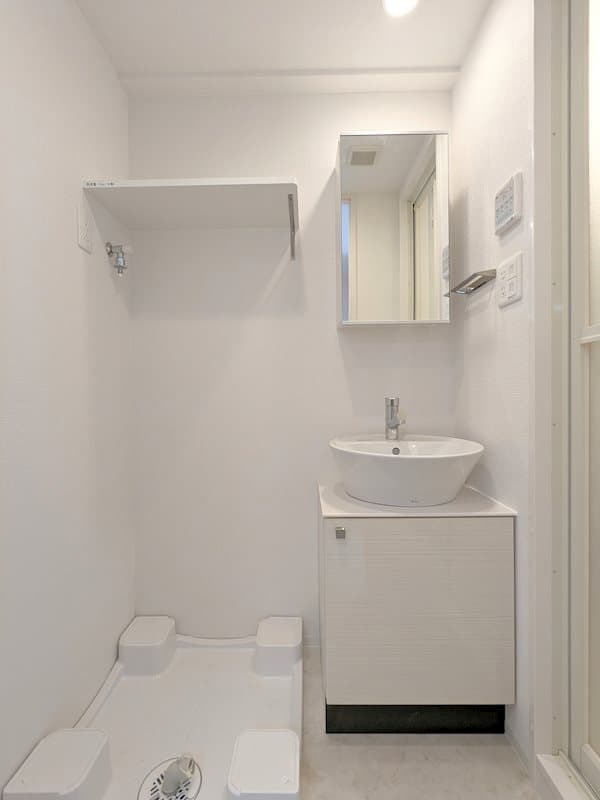 Room image 9