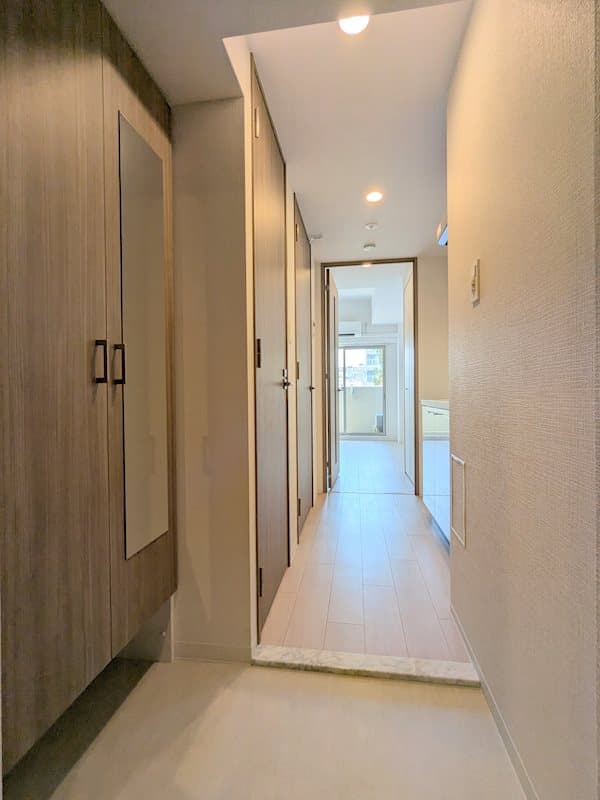 Room image 8