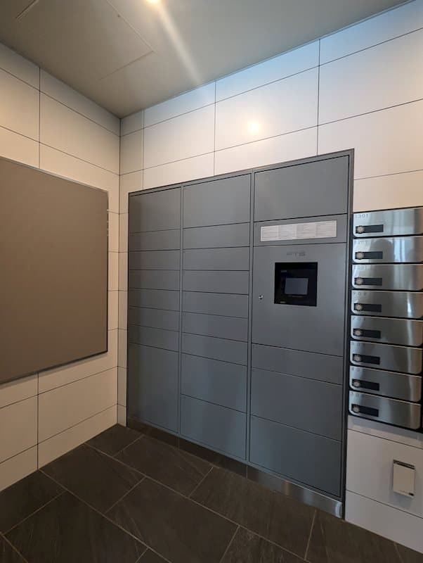 Room image 12