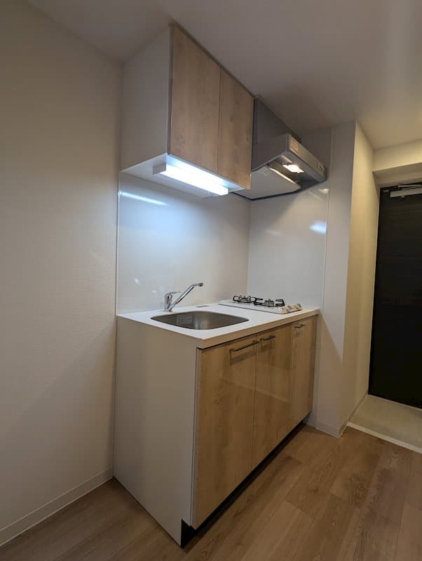 Preview interior of Eslead The Glare Osaka