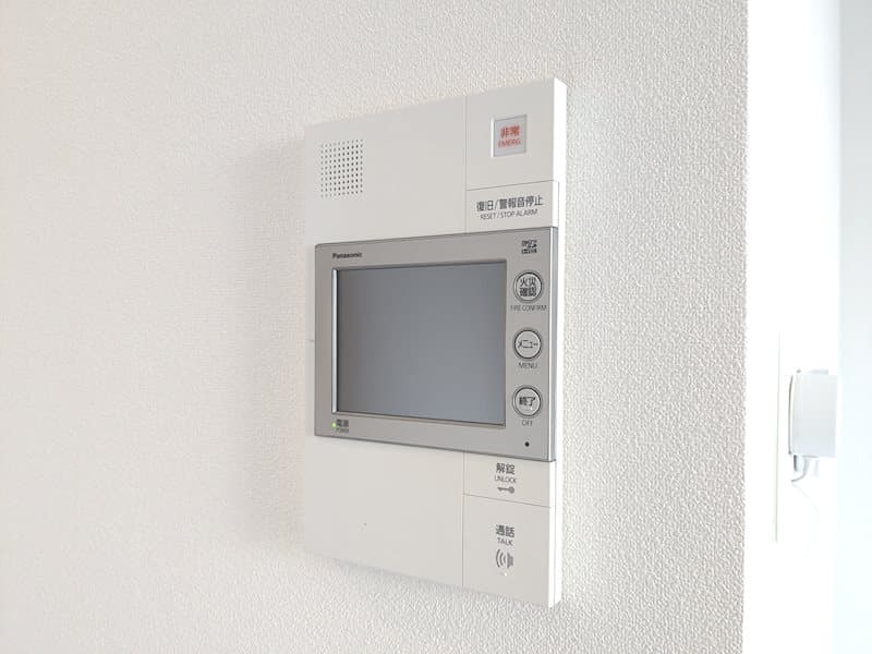 Room image 11