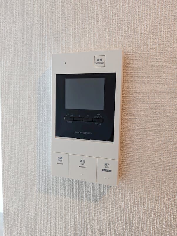 Room image 12