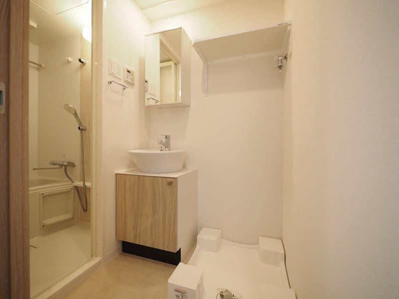 Room image 10