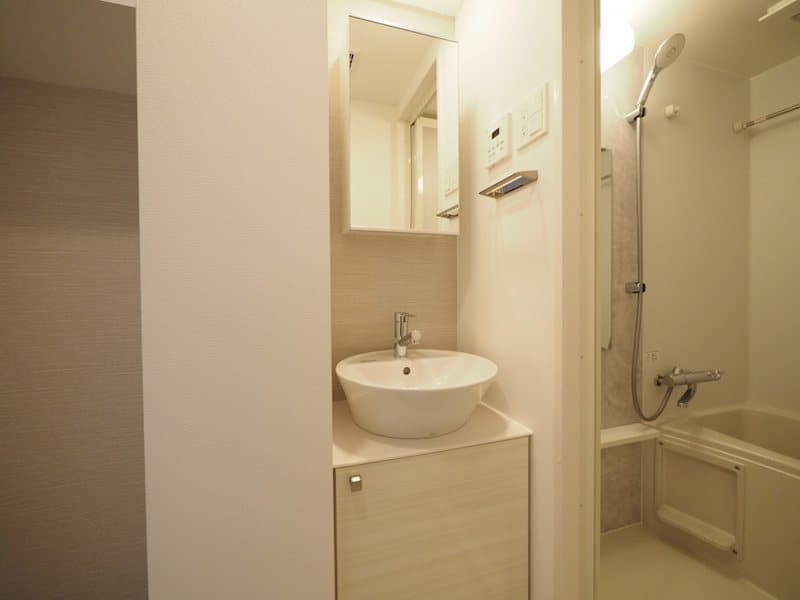 Room image 12